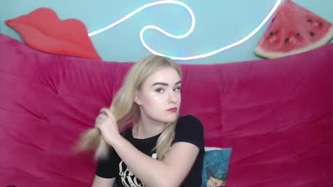 Snapshot of sofysoft chatting on 11-08-25, 07:08 sofysoft online show from 11-08-25, 07:08