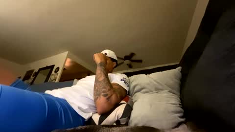 Snapshot of soharddr chatting on 10-26-25, 10:54 soharddr online show from 10-26-25, 10:54