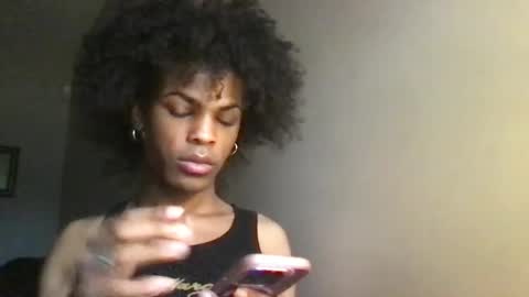 SolaceEve online show from 01-05-26, 07:17