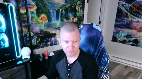 Snapshot of solarlunar1 chatting on 10-05-25, 03:32 just ask  online show from 10-05-25, 03:32