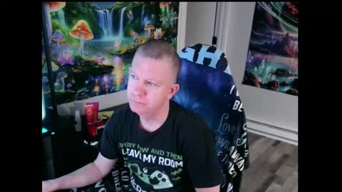 Snapshot of solarlunar1 chatting on 10-16-25, 08:32 just ask  online show from 10-16-25, 08:32