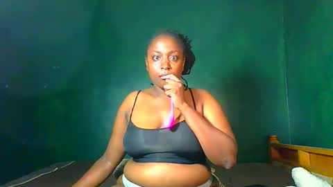 Solly bunny online show from 04-12-26, 11:32