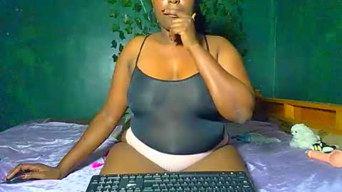 Solly bunny online show from 04-26-26, 02:09