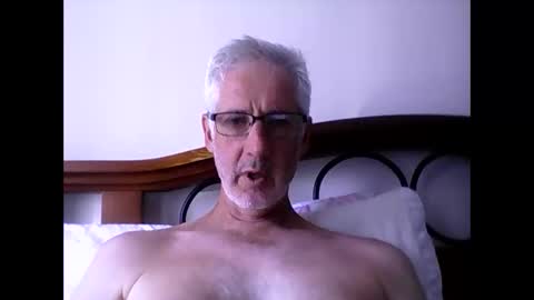 Snapshot of soloman1969 chatting on 01-13-26, 01:11 Soloman online show from 01-13-26, 01:11