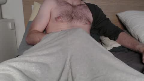 Someone007980 online show from 05-11-26, 05:21