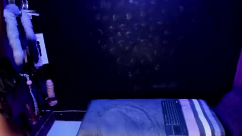 Snapshot of sommer_alexa chatting on 02-22-25, 07:14 Alexa online show from 02-22-25, 07:14