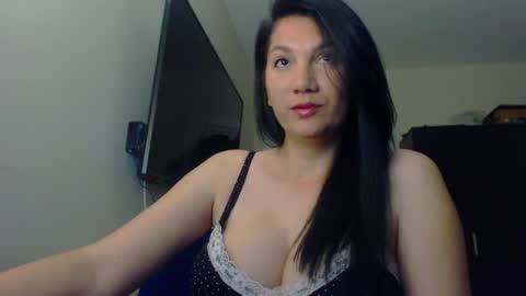 Snapshot of soniawish chatting on 05-06-26, 07:52 sonia online show from 05-06-26, 07:52