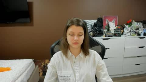 Snapshot of soninex chatting on 05-12-26, 03:31 SoniNex online show from 05-12-26, 03:31