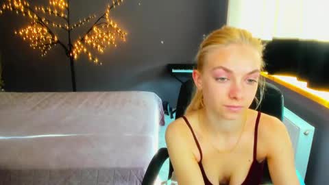 Sonya online show from 04-28-26, 05:45