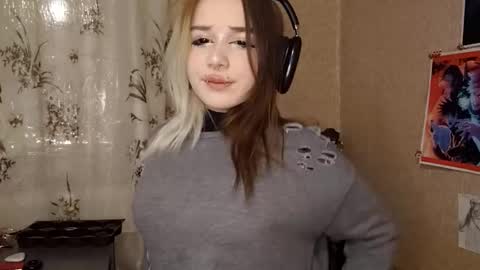 Mila online show from 02-24-26, 05:33