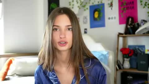 Eva 3 online show from 06-19-26, 07:34