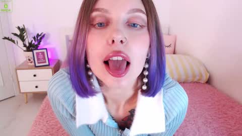 Sonya Lime online show from 04-26-26, 07:06