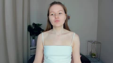 Snapshot of soonmacnair chatting on 07-03-26, 08:10 Alice online show from 07-03-26, 08:10