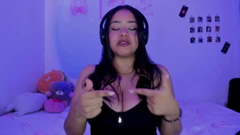 Sofia online show from 04-22-26, 08:43