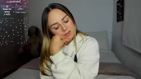 Sofi online show from 02-11-26, 01:54