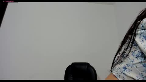 sophia_118 online show from 12-21-25, 06:26