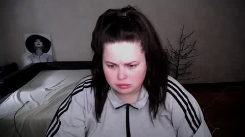 sophia__olsen online show from 04-22-26, 06:27