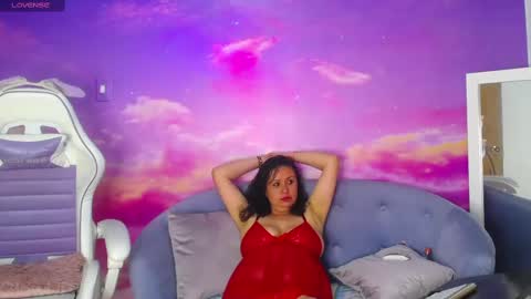 Snapshot of sophia_blade chatting on 01-05-25, 06:13 sophia_blade online show from 01-05-25, 06:13