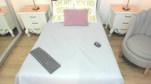 sophia boods online show from 03-03-26, 03:45