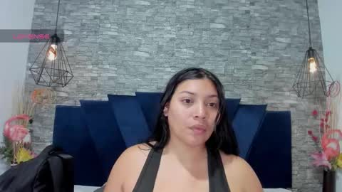 Sophia  online show from 10-11-25, 12:04