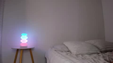 Snapshot of sophia_clark1 chatting on 11-21-25, 08:18 SOPHIA CLARK1 online show from 11-21-25, 08:18