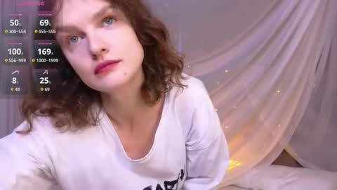 Sophia online show from 03-09-26, 01:31