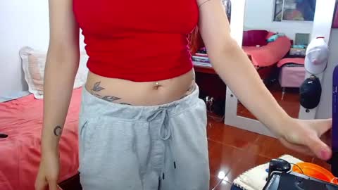 Snapshot of sophia_greey chatting on 06-18-26, 10:47 sophia_greey online show from 06-18-26, 10:47