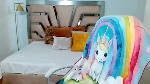 Snapshot of sophia_hadid chatting on 01-18-25, 05:26 Sophia online show from 01-18-25, 05:26