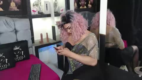 sophia_hott01 online show from 12-05-25, 12:25