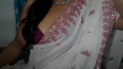Snapshot of sophia_indian chatting on 05-03-26, 07:58 Sophia Tamil online show from 05-03-26, 07:58