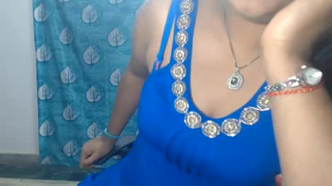 Snapshot of sophia_indian chatting on 07-06-26, 05:04 Sophia Tamil online show from 07-06-26, 05:04