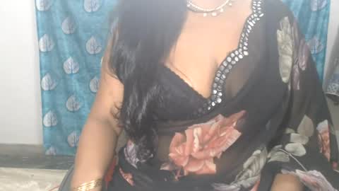 Snapshot of sophia_indian chatting on 07-22-26, 06:11 Sophia Tamil online show from 07-22-26, 06:11