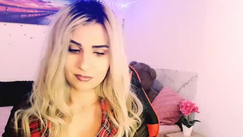 sophia smith4146 online show from 03-06-26, 09:17