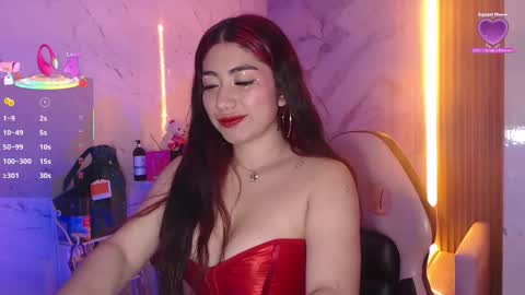 Sophia online show from 12-15-25, 01:04