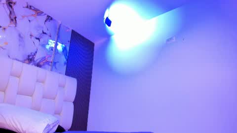Snapshot of sophiaa10 chatting on 07-25-26, 07:00 sophiaa10 online show from 07-25-26, 07:00