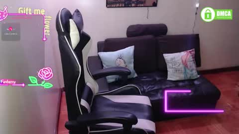 sophiaa_vega_ online show from 02-09-26, 10:30