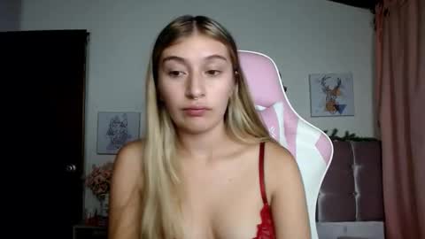 SophiaLee online show from 03-18-26, 12:58