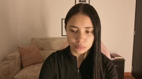 sophiacolemann online show from 06-16-26, 01:52