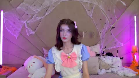 SophiaProve online show from 10-31-25, 04:41