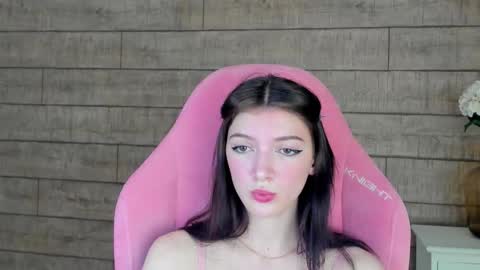 SophiaProve online show from 02-06-26, 04:43