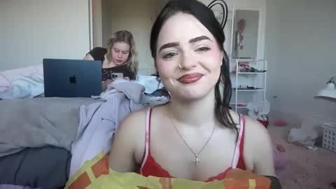 Snapshot of sophiarenae chatting on 01-17-26, 09:18 sophiarenae online show from 01-17-26, 09:18