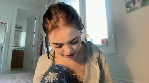 Snapshot of sophiarenae chatting on 02-18-26, 06:15 sophiarenae online show from 02-18-26, 06:15