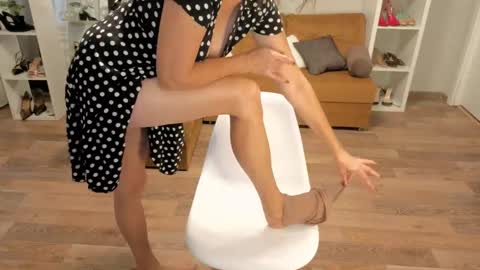 Snapshot of sophie_caring chatting on 11-07-25, 11:54 Sophie online show from 11-07-25, 11:54