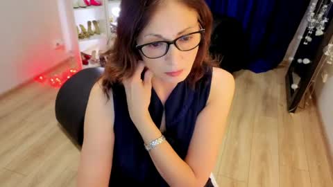 Snapshot of sophie_caring chatting on 04-13-26, 11:59 Sophie online show from 04-13-26, 11:59