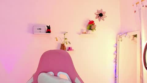 sophie doll online show from 01-12-25, 10:54