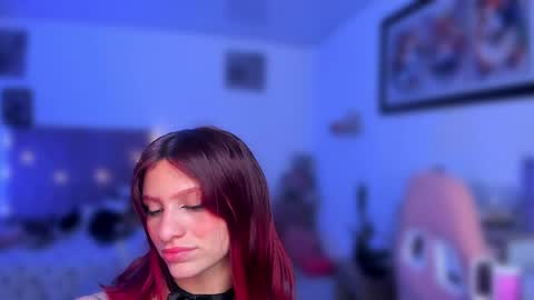 Snapshot of sophie_dolly_ chatting on 05-27-26, 05:37 sophie doll online show from 05-27-26, 05:37