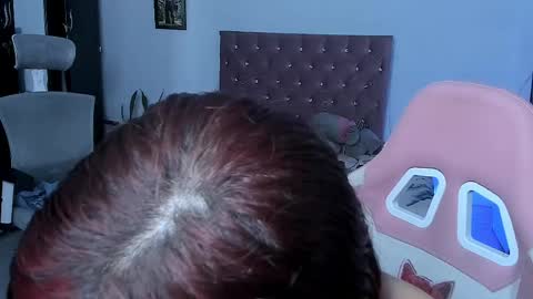 Snapshot of sophie_dolly_ chatting on 06-05-26, 06:52 sophie doll online show from 06-05-26, 06:52