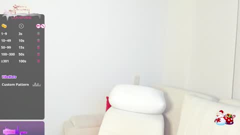 Snapshot of sophie_evanss_ chatting on 12-29-24, 11:08   online show from 12-29-24, 11:08