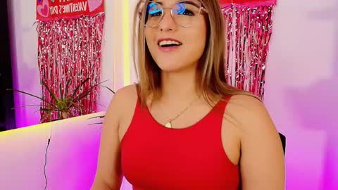  SOPHIE JANNER online show from 02-15-26, 12:40