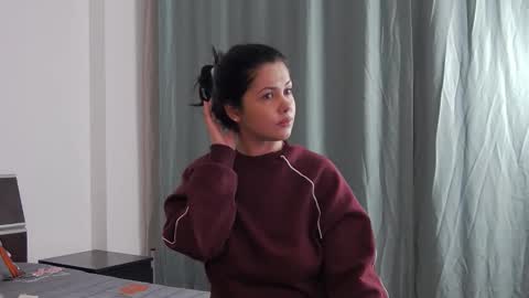 Snapshot of sophie_jeans chatting on 10-17-25, 08:22 Sophie jeans online show from 10-17-25, 08:22